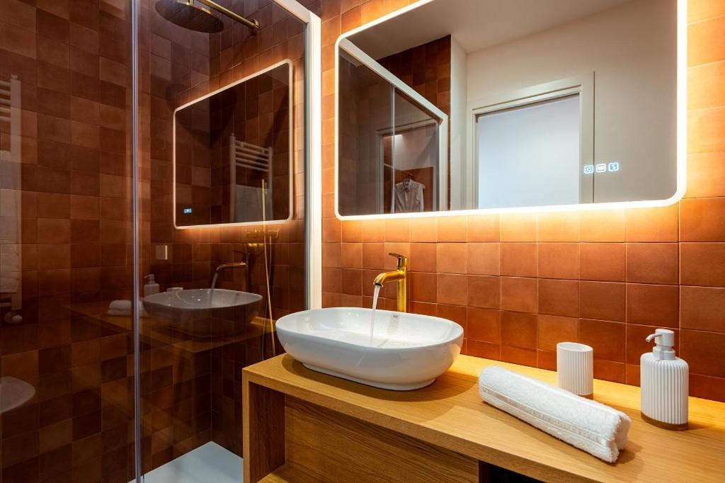 Habitart Hotel Monserrato Kültér fotó